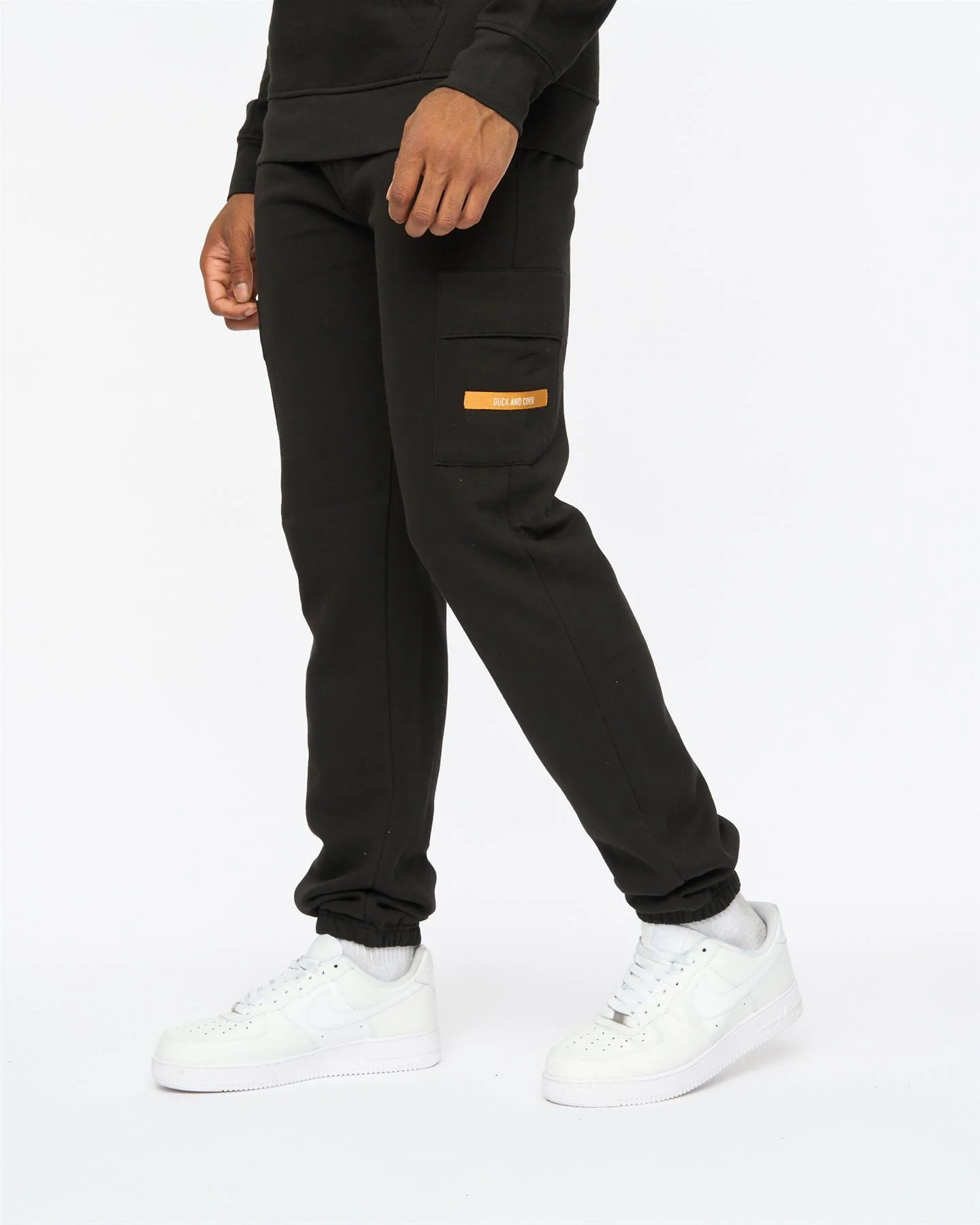 Adamsberg Joggers Black - Image 3