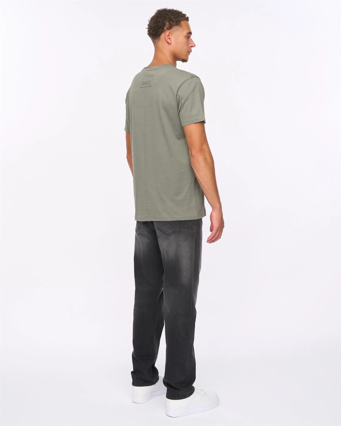 Deltamans T-Shirt Dark Olive - Image 5
