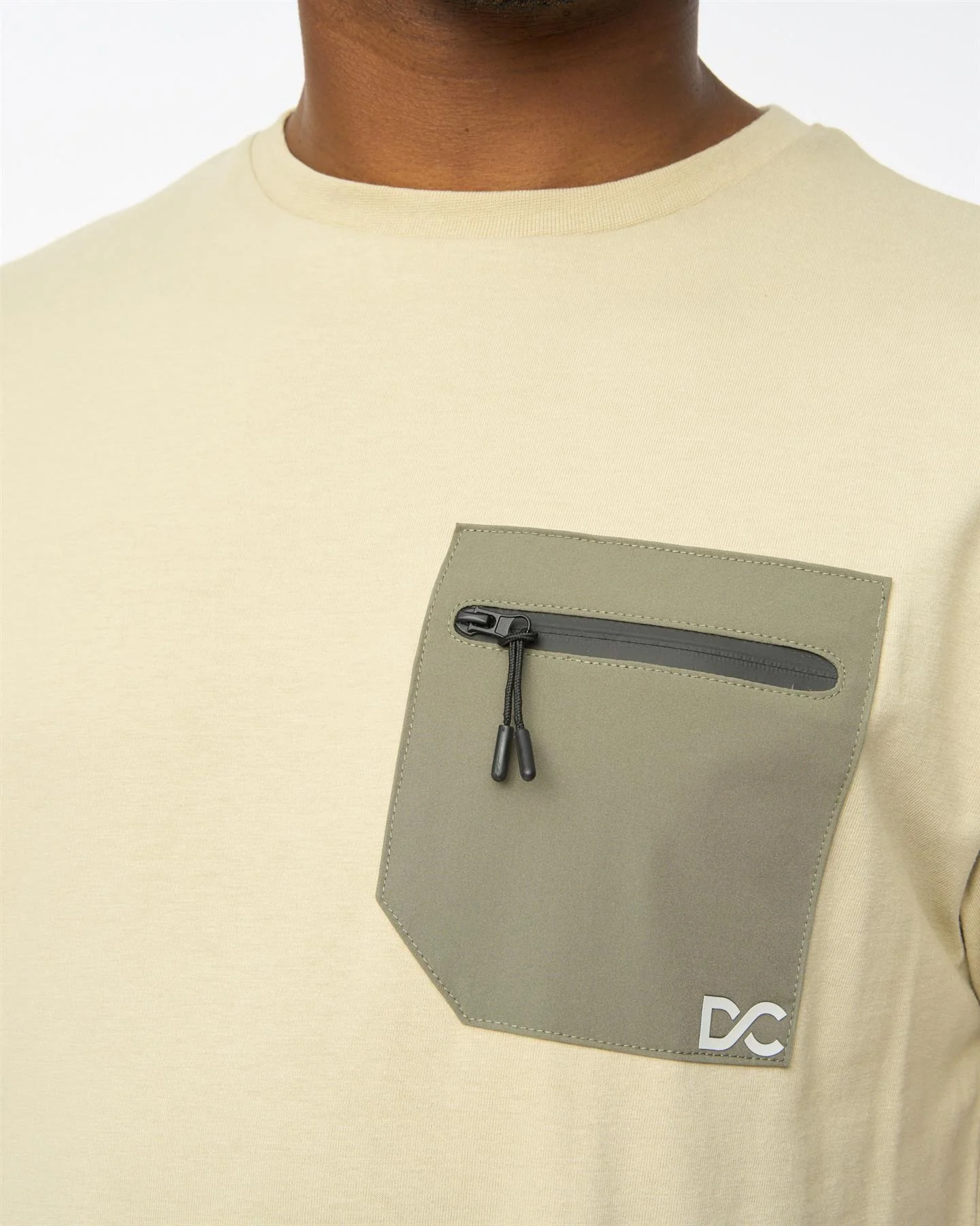 Kematone T-Shirt Light Sage - Image 6