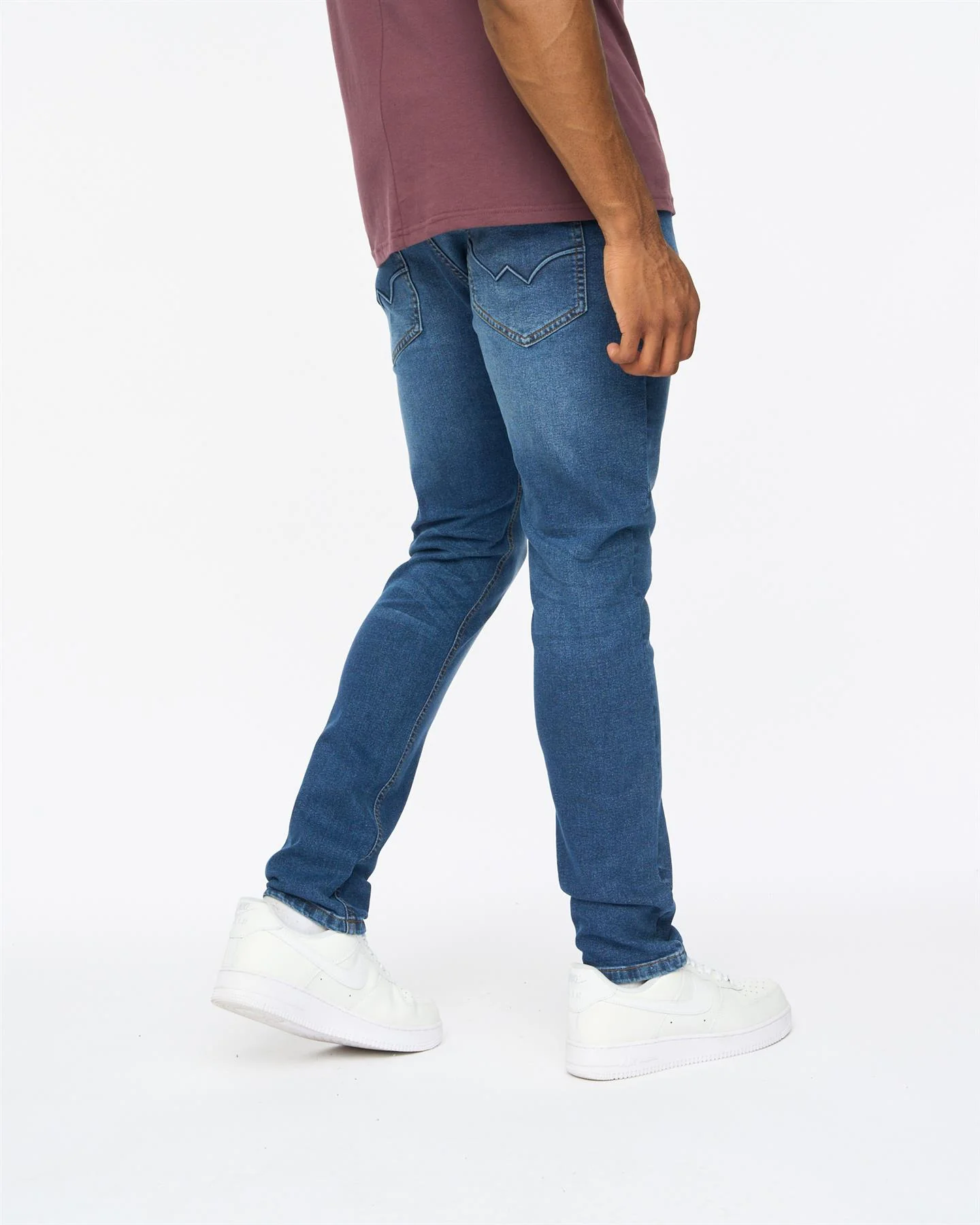 Overburg Tapered Jeans Mid Wash - Image 4