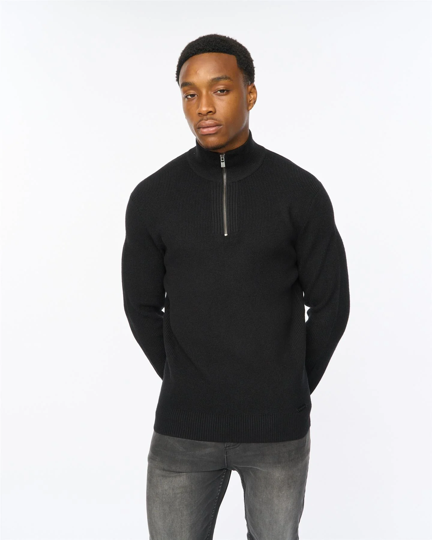 Potenza 1/4 Zip Knit Black - Image 5