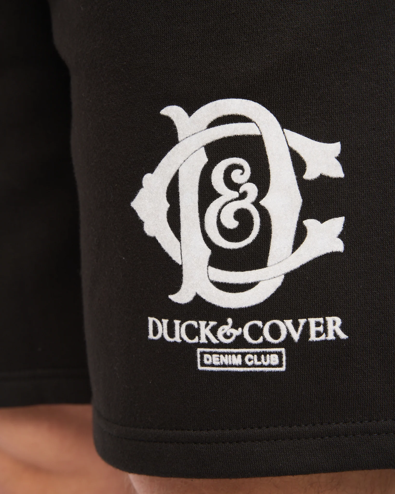 Randolph Hoodie & Short Black - Image 8