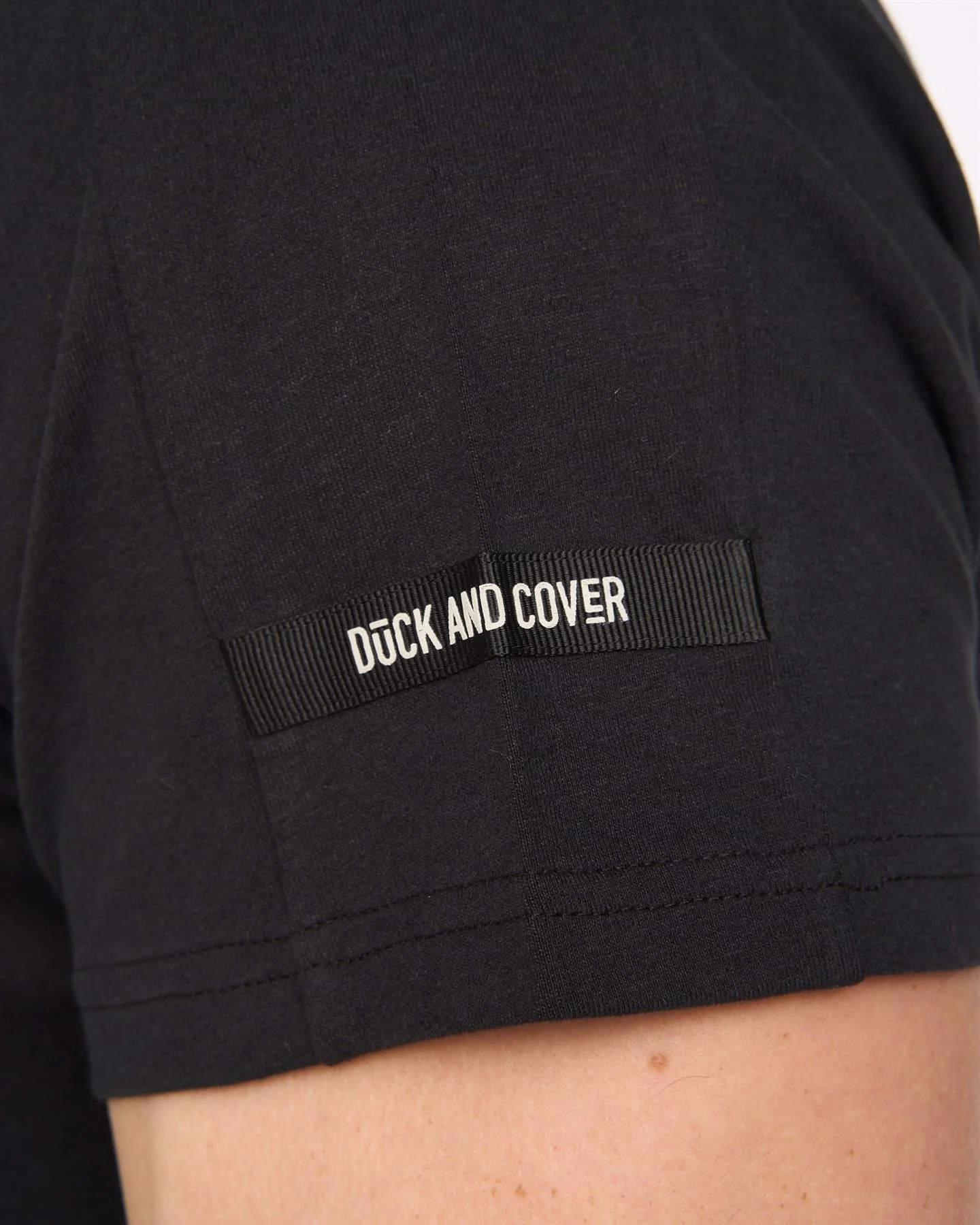 Rayland T-Shirt Black - Image 7