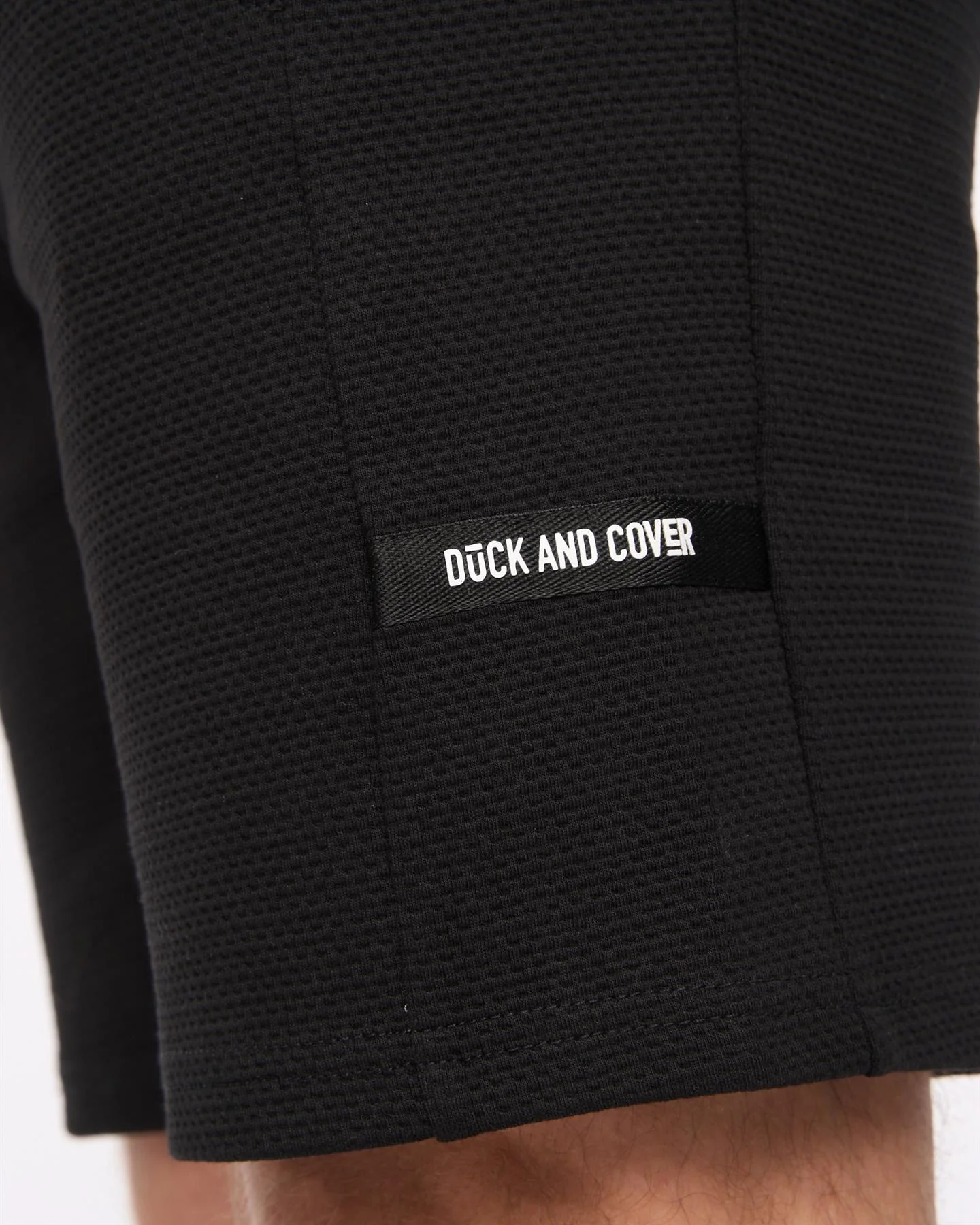 Topfield Shorts Black - Image 6