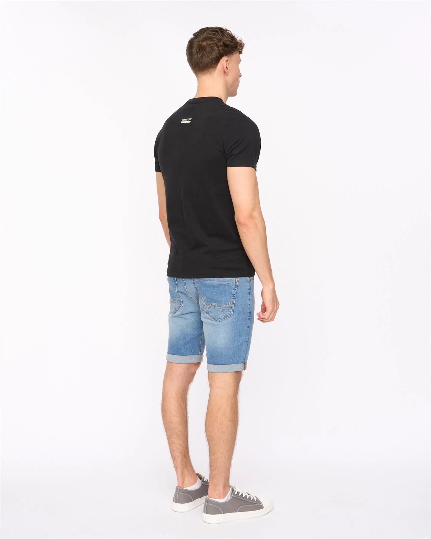 Walpole T-Shirt Black - Image 4