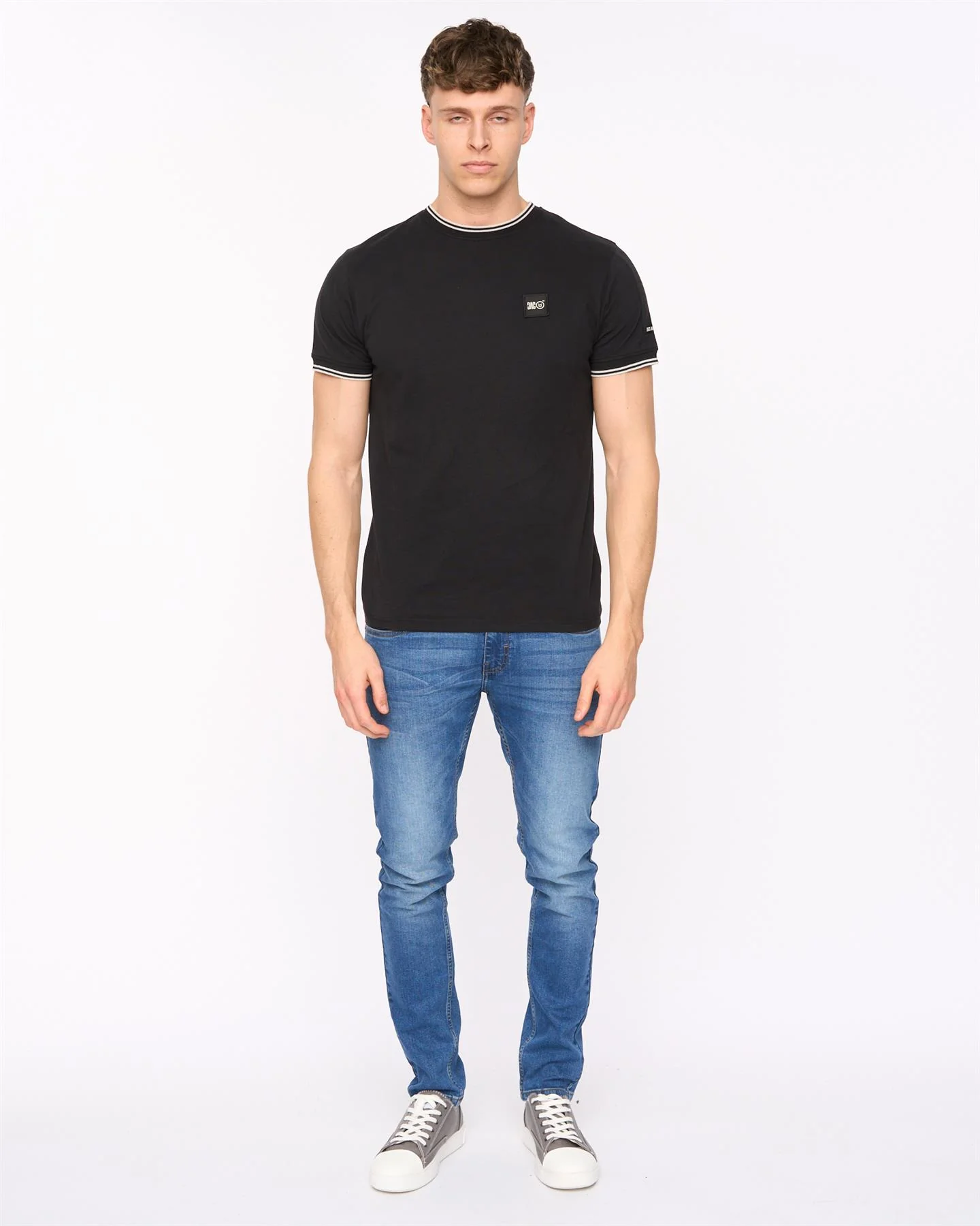Wrentham T-Shirt Black - Image 2